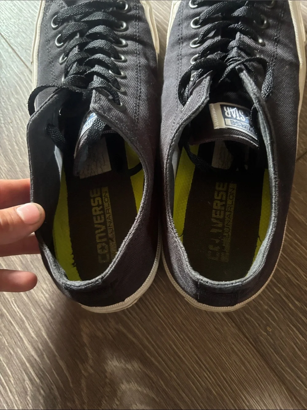 Converse Black Low-Top Chuck Taylor 2